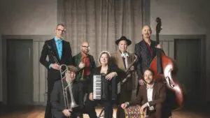 Amsterdam Klezmer Band