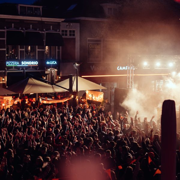 Koningsdag op de Kaden in Drachten